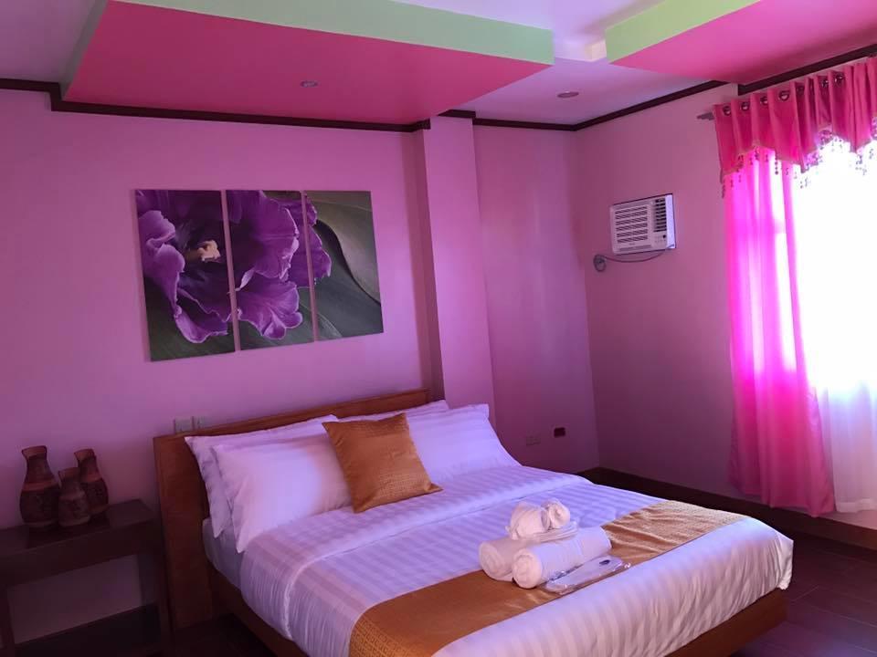 Royal Mansion Hotel Tabaco Exterior photo