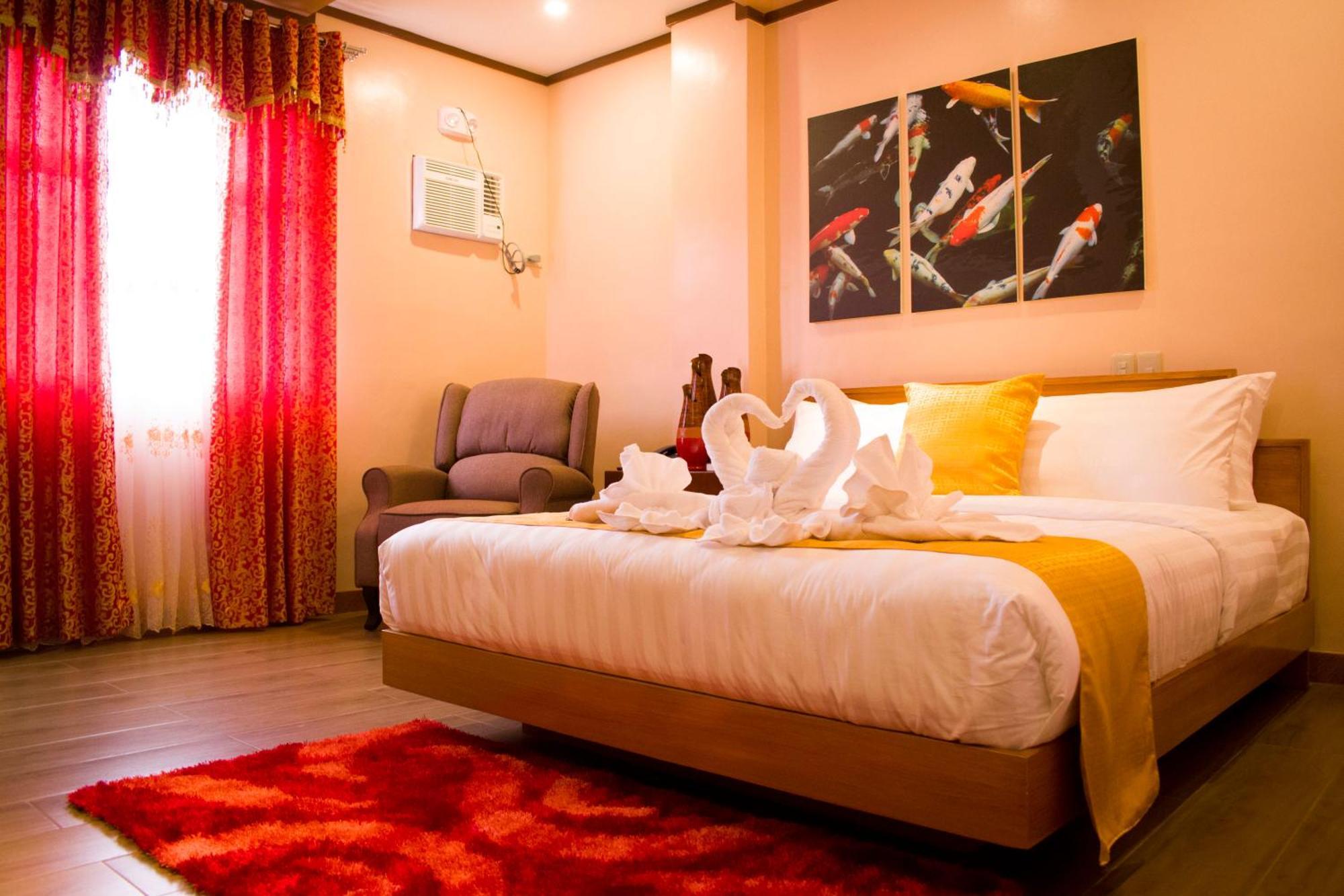 Royal Mansion Hotel Tabaco Exterior photo