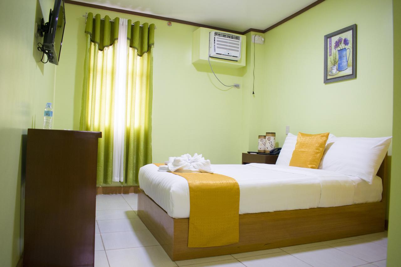 Royal Mansion Hotel Tabaco Exterior photo