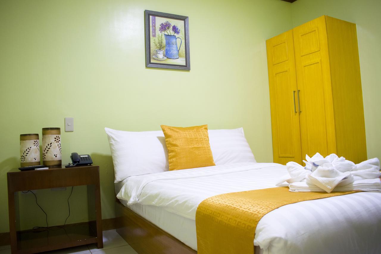 Royal Mansion Hotel Tabaco Exterior photo