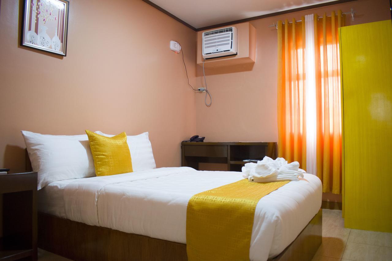Royal Mansion Hotel Tabaco Exterior photo